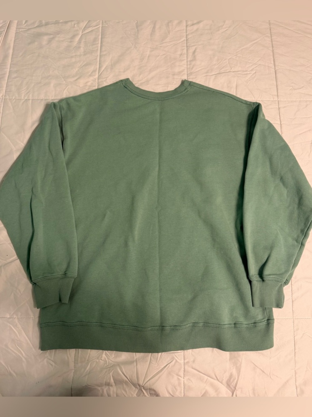 Hollister Crewneck - Picture 3 of 5
